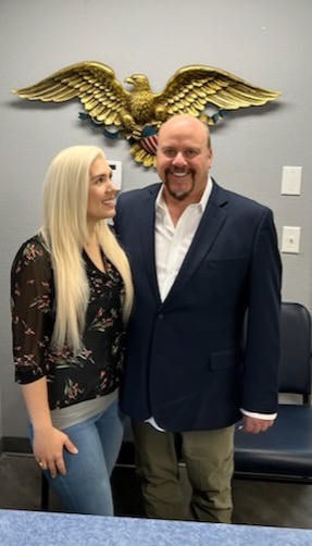 BUSINESS PHOTO KEN AND JULIA (1)